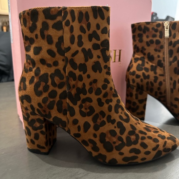 SMASH Chiku Chunky Heels - Picture 3 of 7